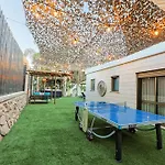 Country Villa - Ella Sun